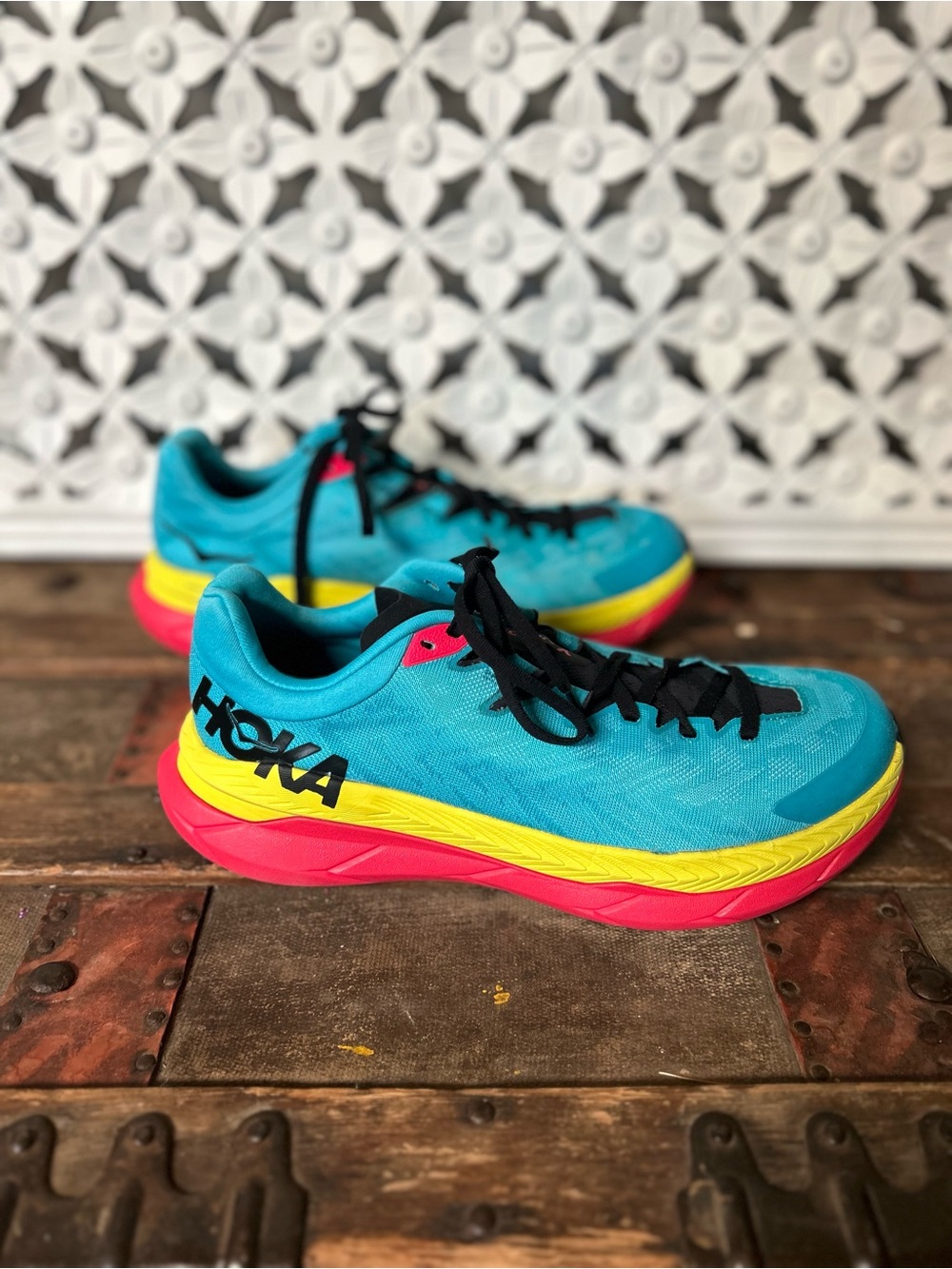 HOKA Tecton X Women’s 10.5 Men’s 9 Blue Pink Yellow Trail Running Shoes